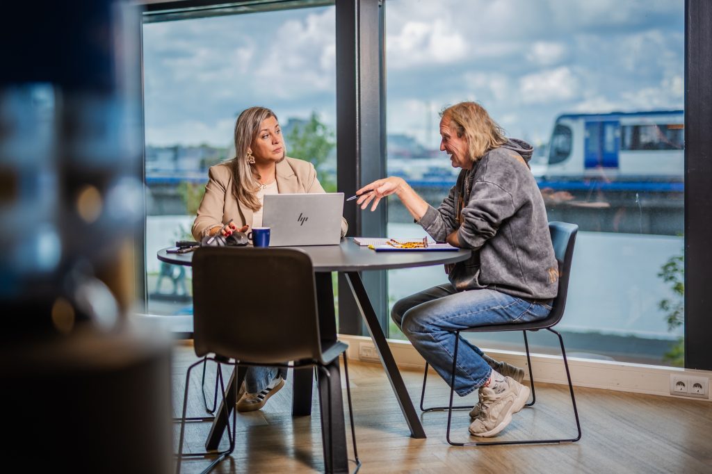 Werken bij Veilig Thuis Rotterdam Rijnmond